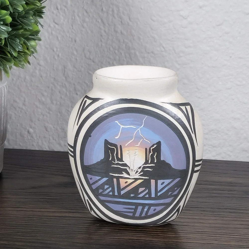 Navajo Natie American Pillow Pottery Vase Miniature Lightning Storm Scene